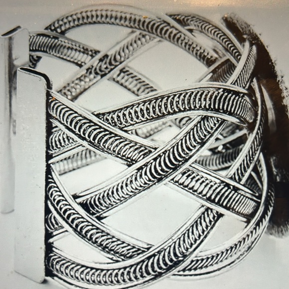 Tribal Round Howlite Braided Metal Cuff Bracelet - Picture 4 of 5